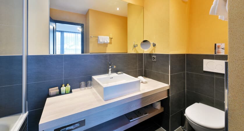 doppelzimmer-lifestyle-chic-bad-copy