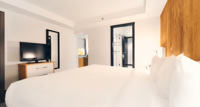 dscf3134_executivesuite_aava