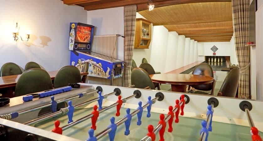 hotel-sport-klosters-games-room