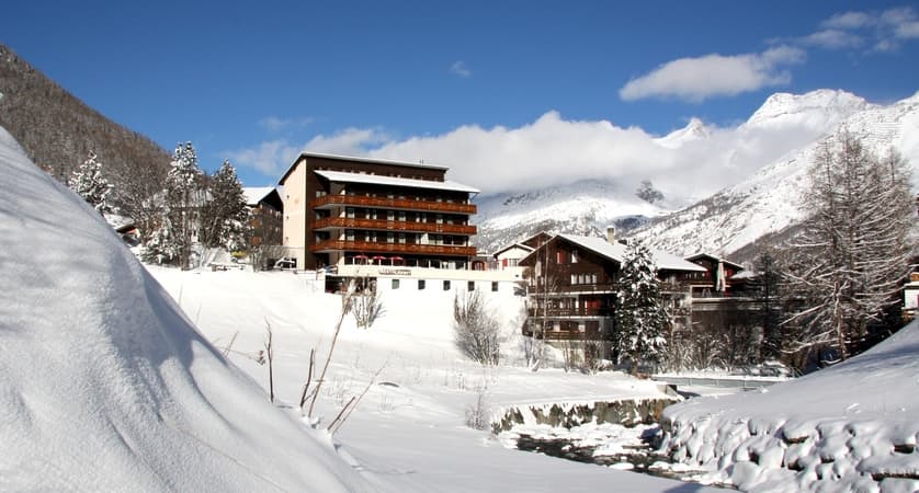 exterior view - winter