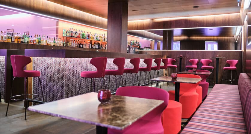 hotel-alpenkrone-filzmoos-bar-2