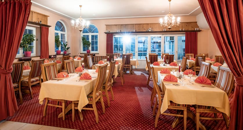 hotel_sonnschein_dining_room