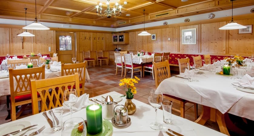 Landhotel Tirolerhof Wildschönau Restaurant Antonistüberl