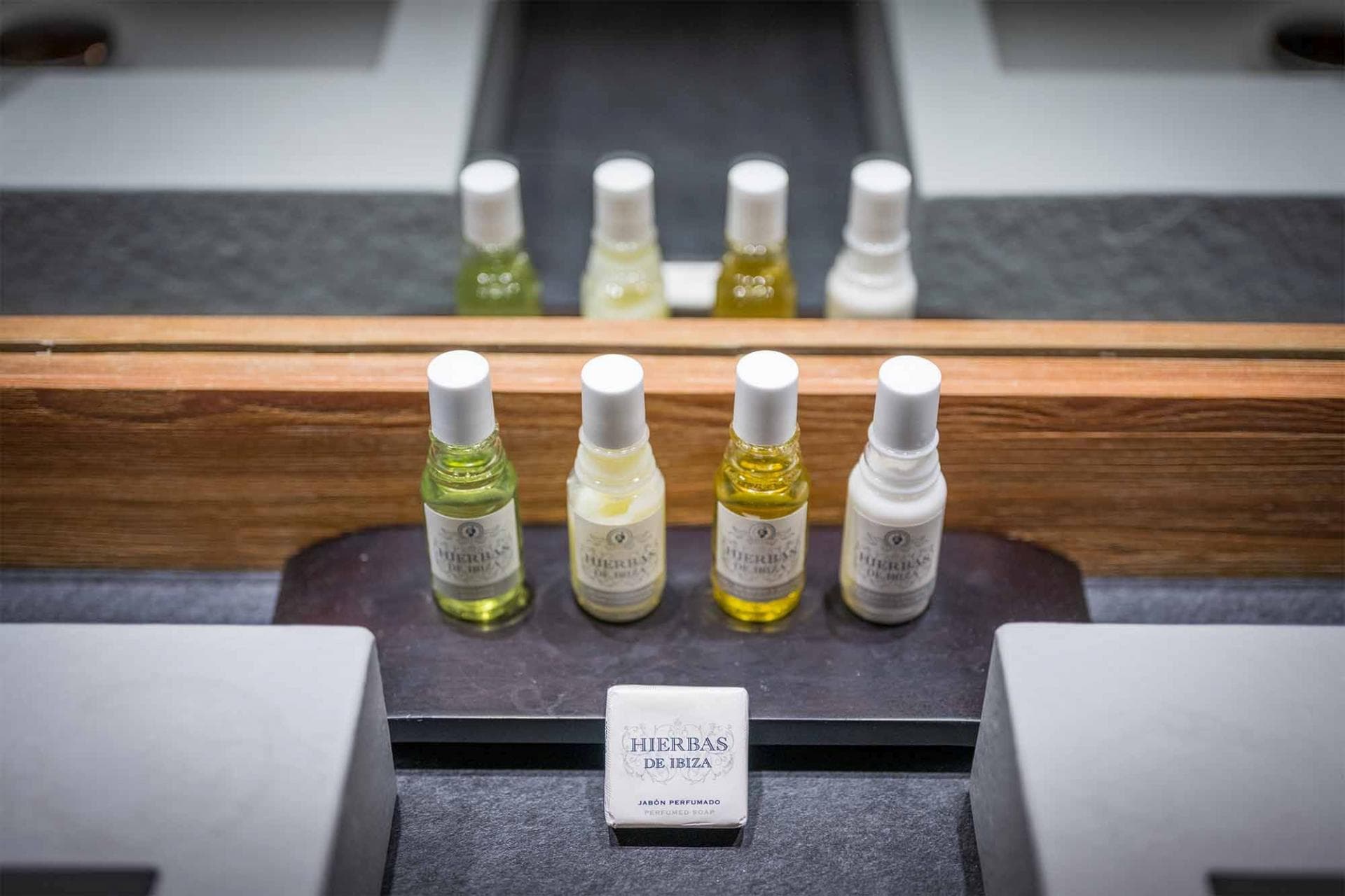 615d7097-bbdc-450a-bbe6-584e0a000f09