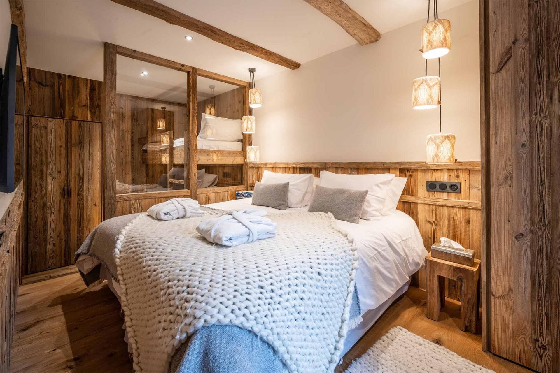 61654c7b-dba4-40b2-9610-44940a000f09