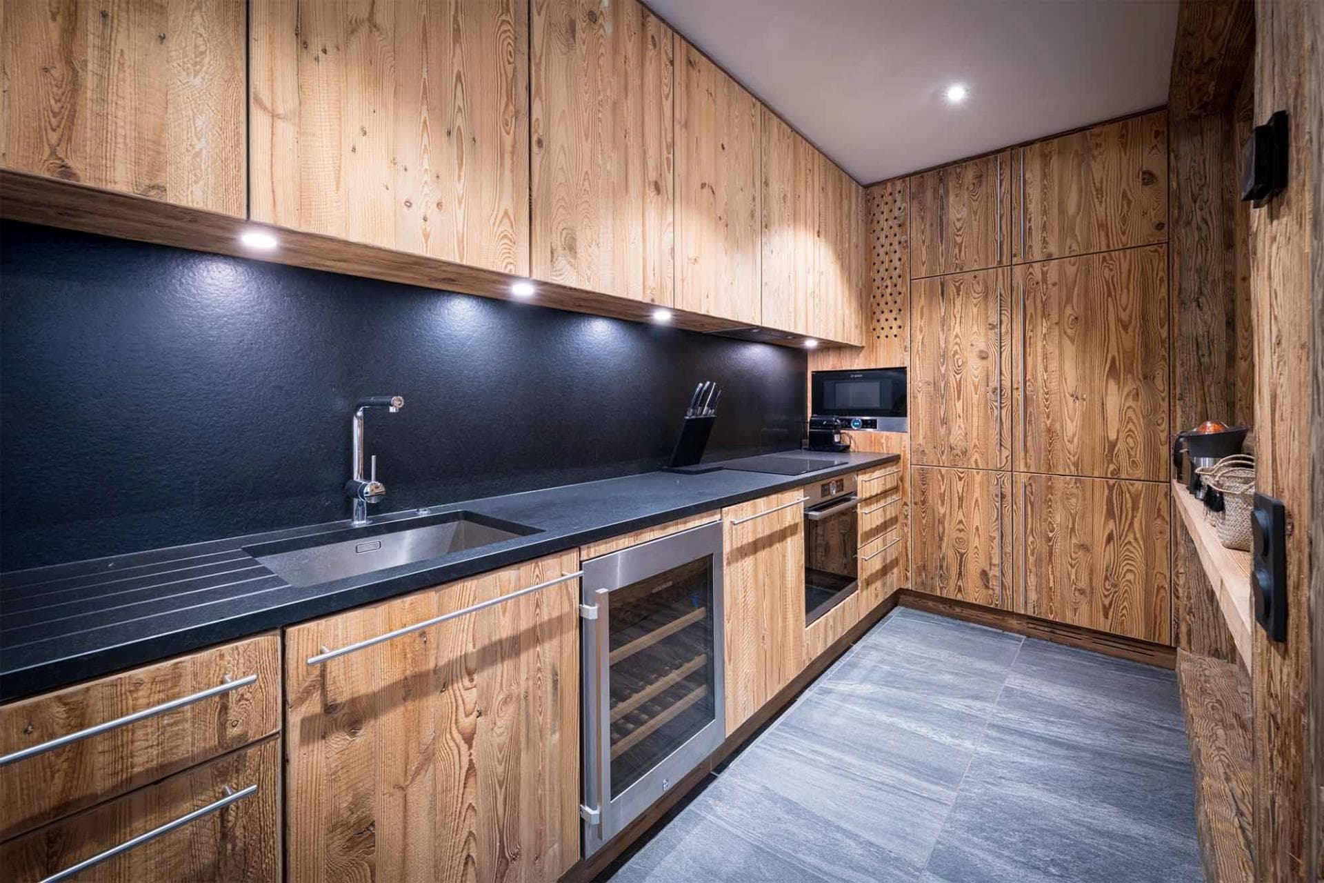 61654c84-1a94-4255-ae5e-44940a000f09