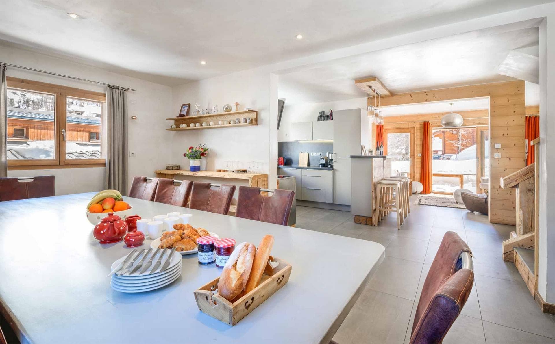 6166c0c6-79cc-4e97-8ec3-60360a000f09