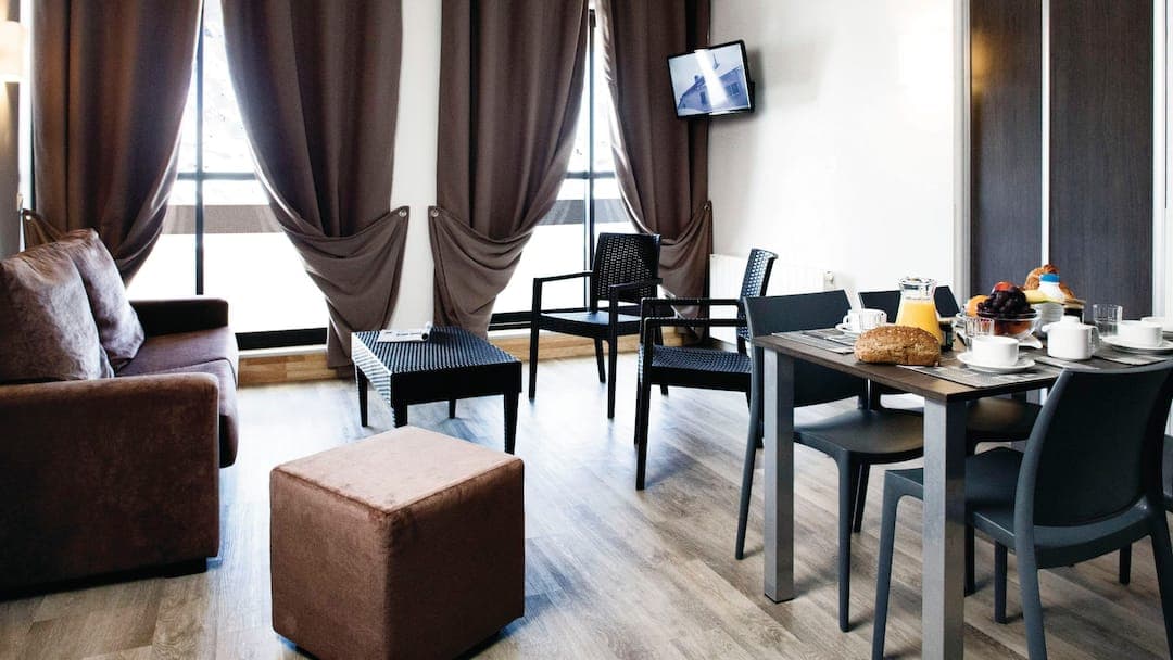 FRA_MEN_014_10WebOriginalCompressed