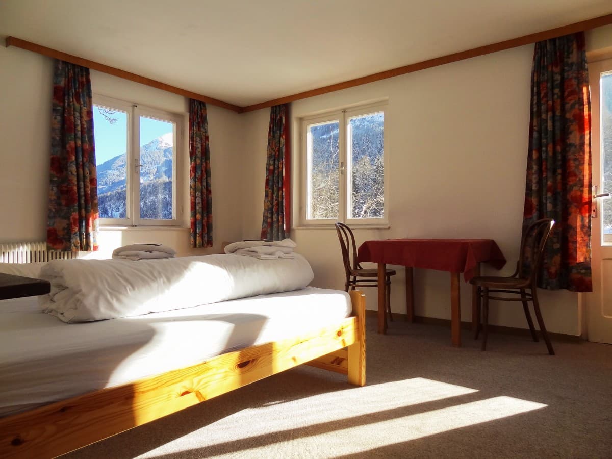 Wintersport-grote-groep-Oostenrijk