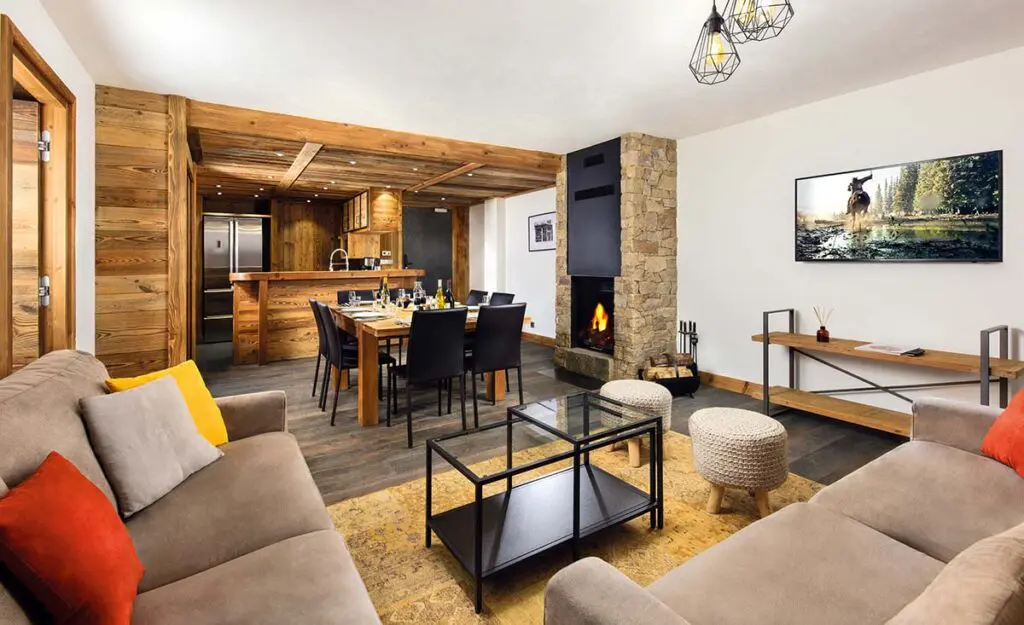 CHALET-QUEBEC-LOUNGE-1200-1024x625