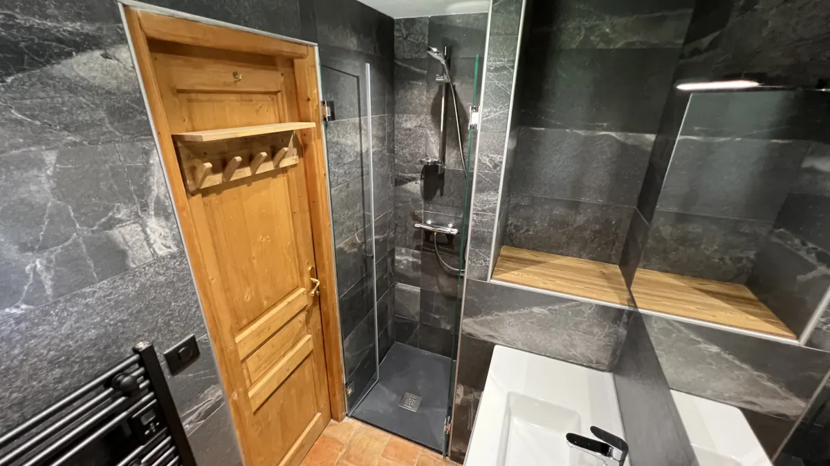 lyqeujof1ztfpyimcygs