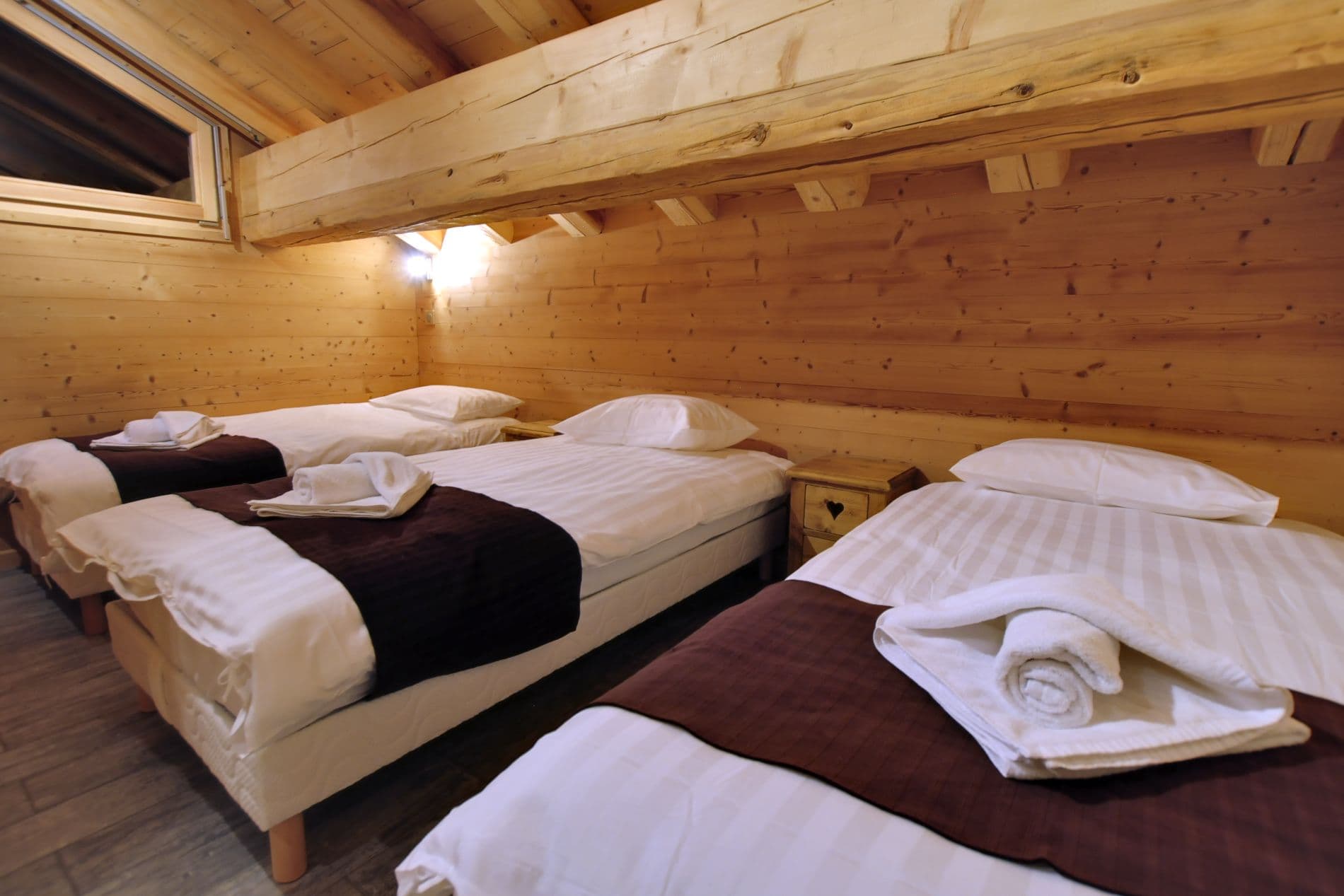 WFerme-bedroom-off-live-area