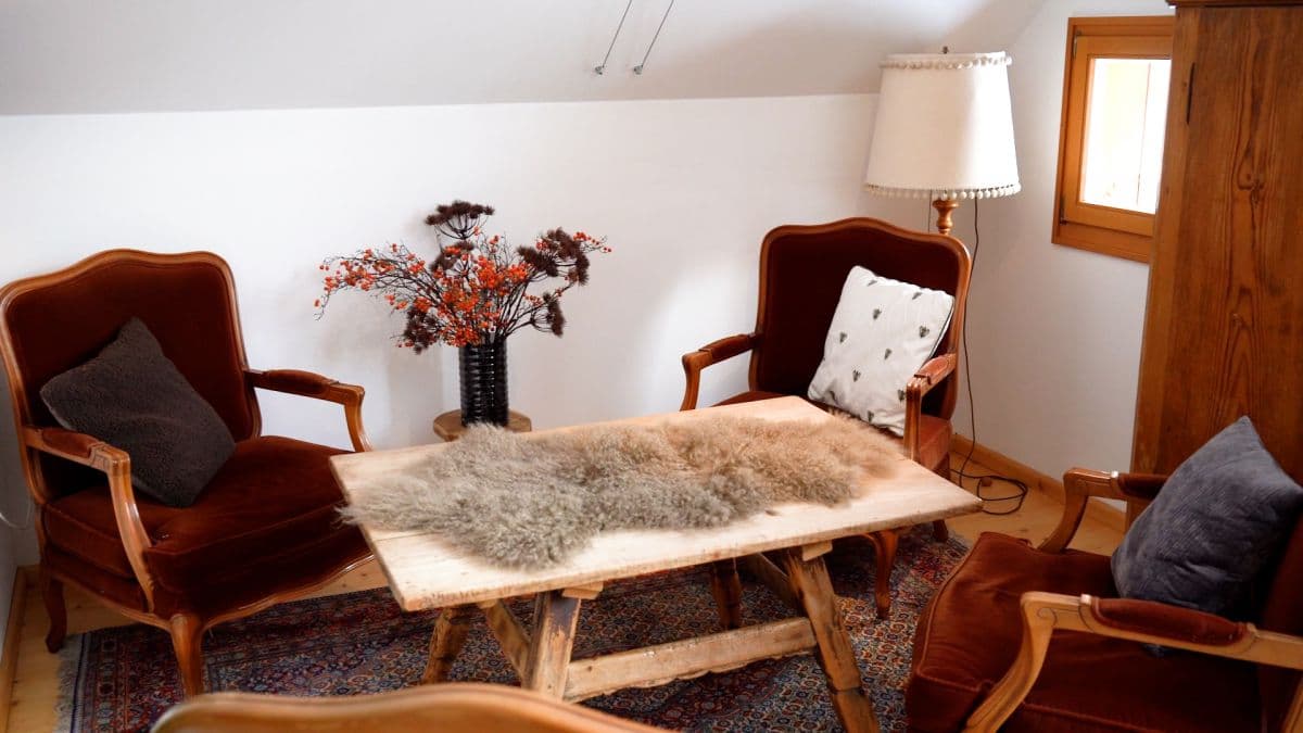 Ninaoflevett.00-01-12-45.Still117 (1)