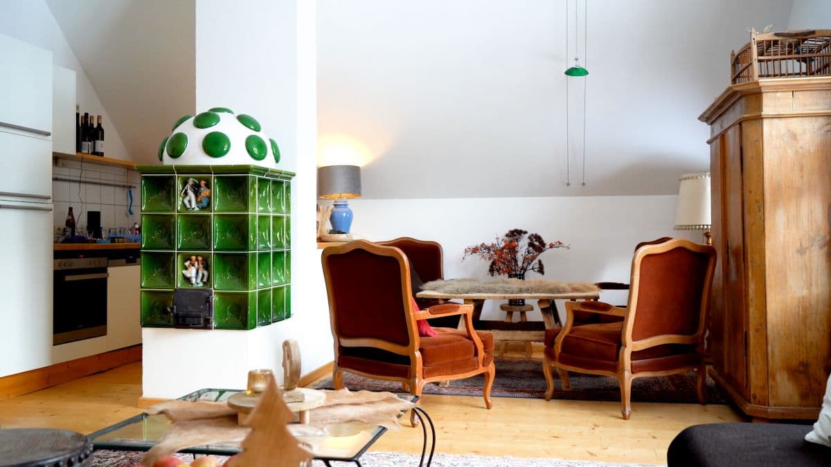 Ninaoflevett.00-03-42-50.Still126