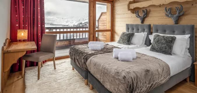 corniche-rooms-2-4-7-or-9-daytime