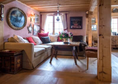 e_6100620_b_web-400x284