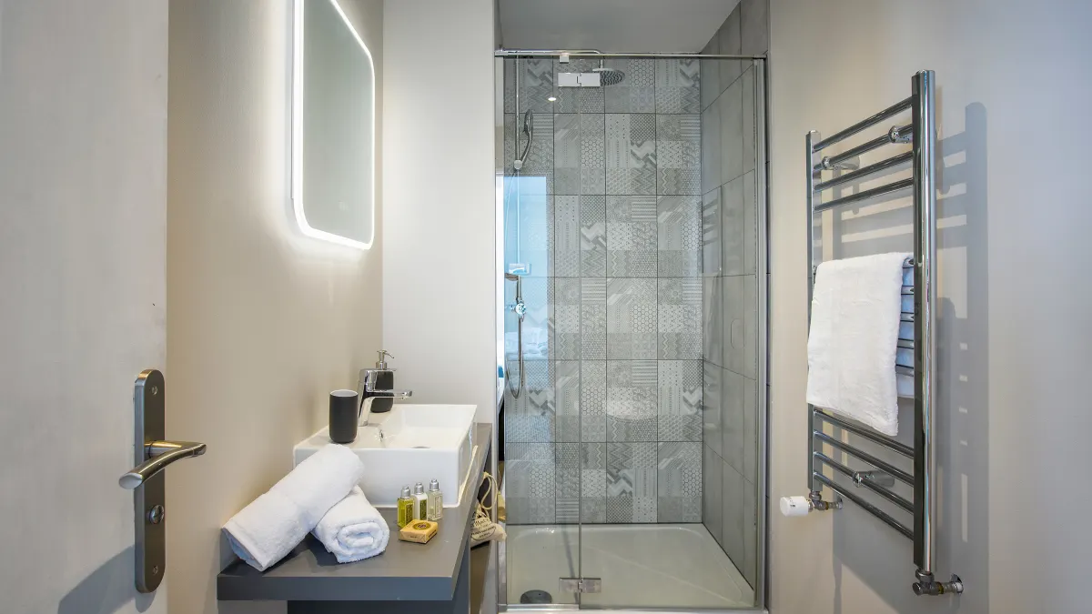 q9kbxlstnsvqeyuttggw