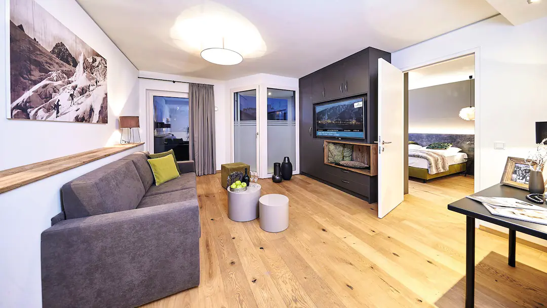 AUS_ZEL_040_14_RWebOriginalCompressed