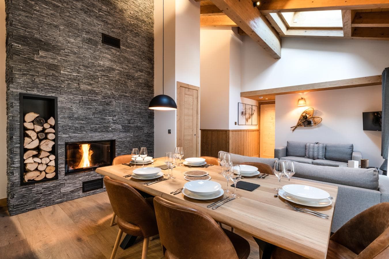 falcon_lodge-c22-5_4102