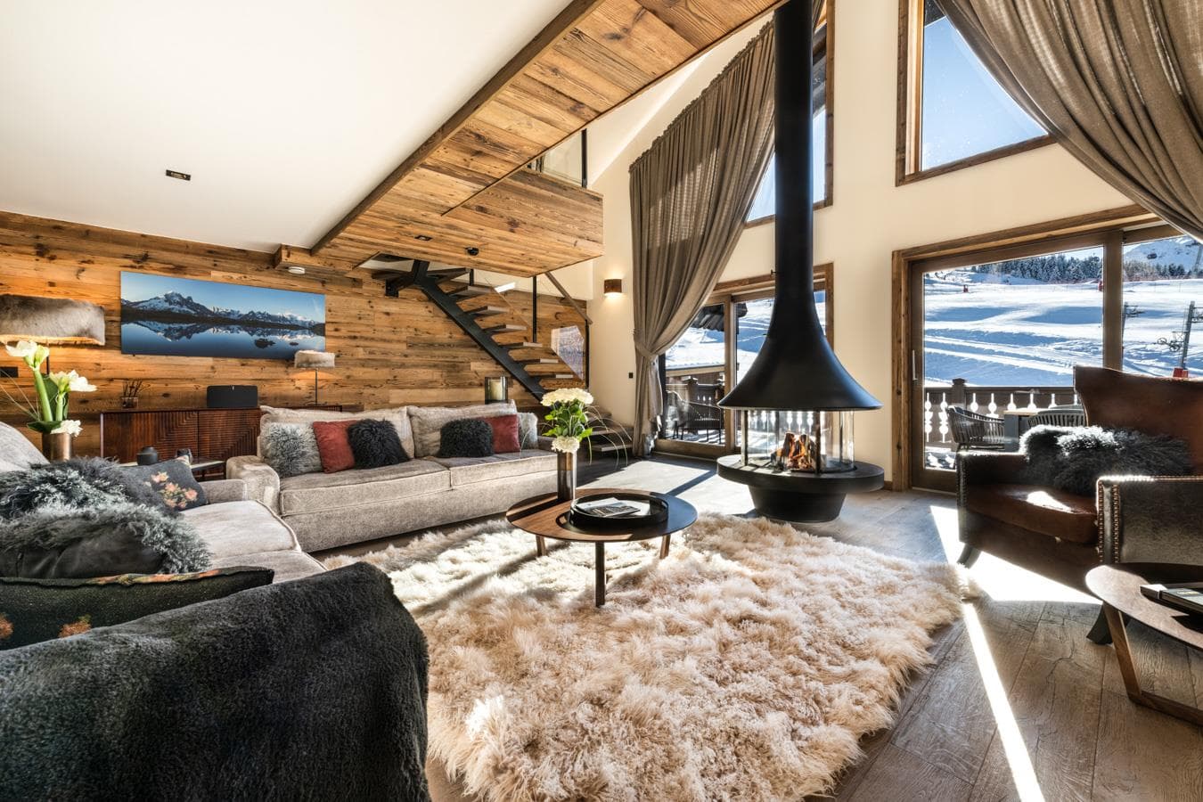 falcon_lodge-h21-20_4346