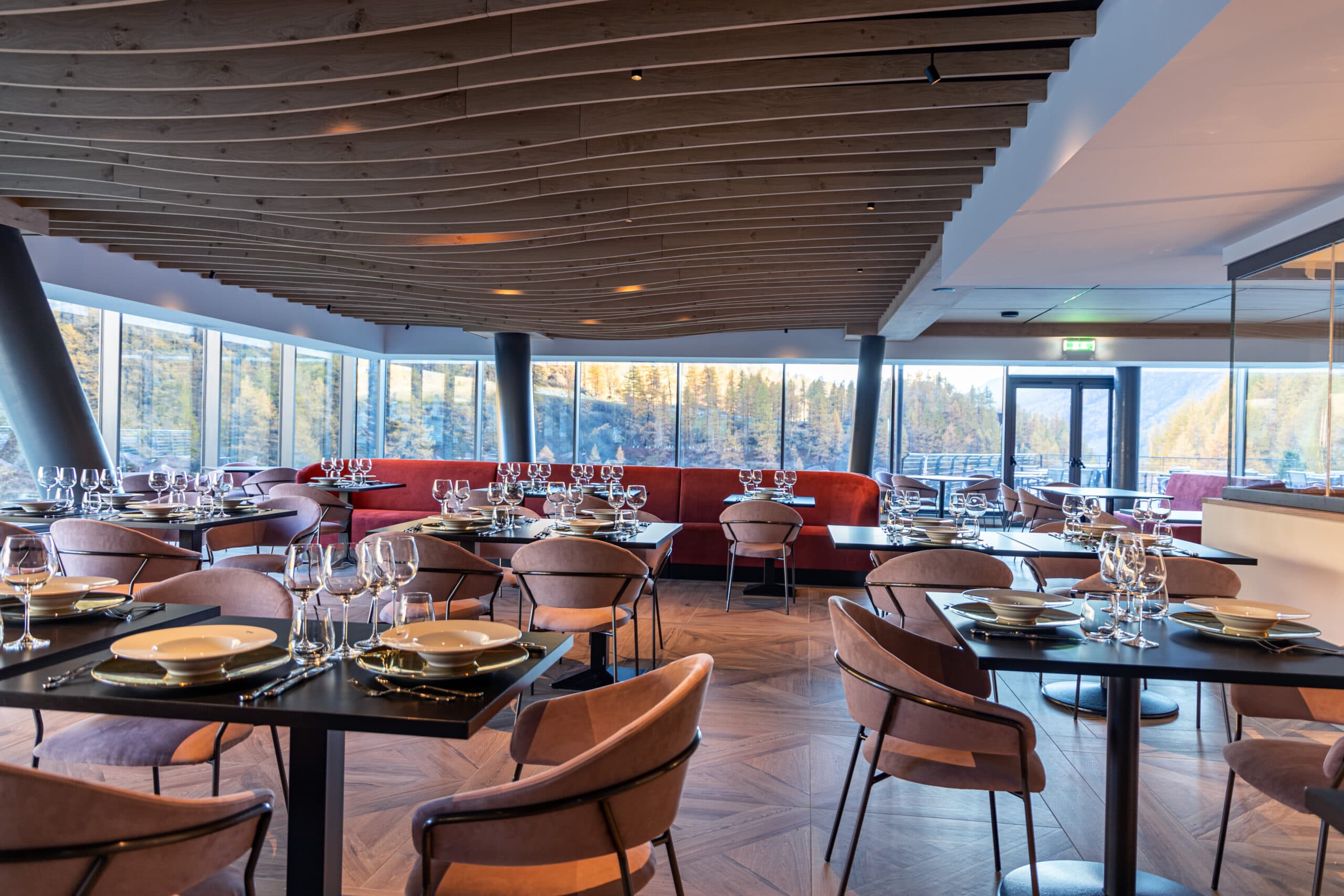 Le Saveur Restaurant