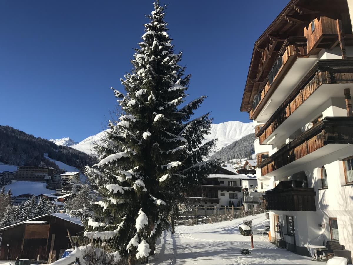 Chalet Gretl outside 2