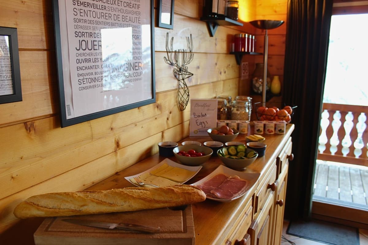 Chalet-Le-Panicaut breakfast