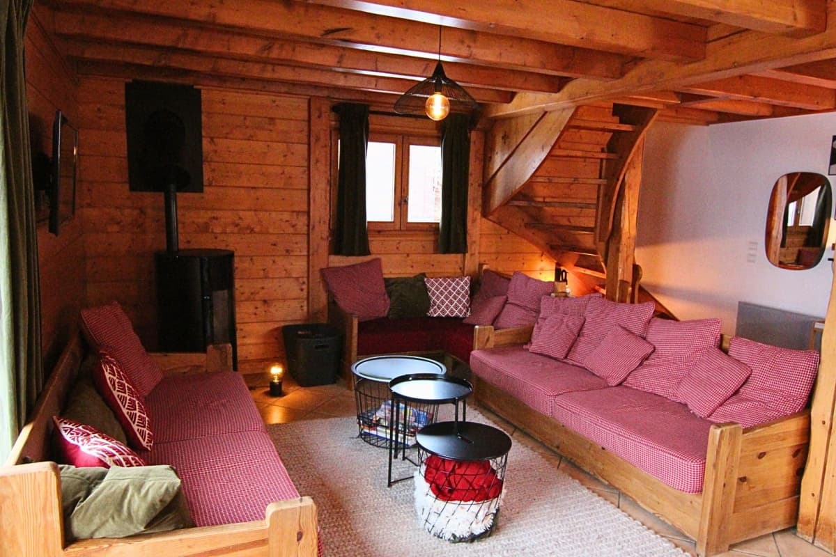 Chalet-Le-Panicaut living room
