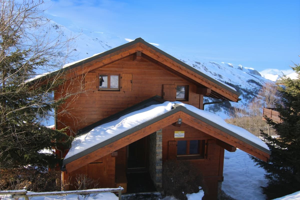 Chalet-Le-Panicaut outside 2