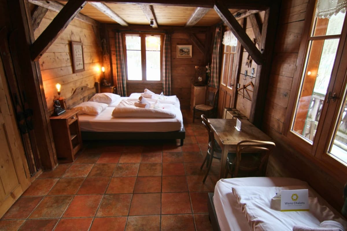 Chalet Le Vieux bedroom 3