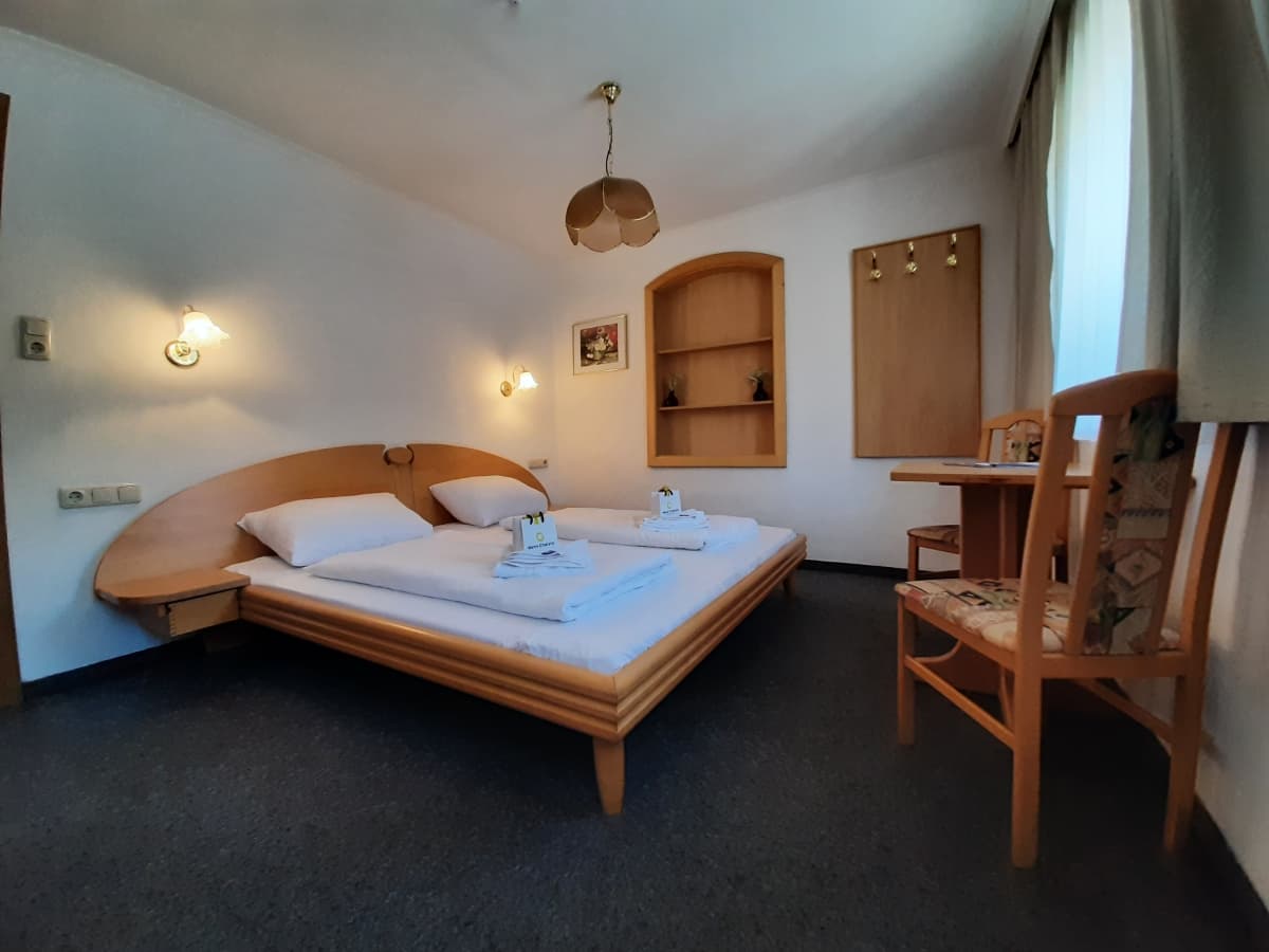 Chalet Schreder outside bedroom