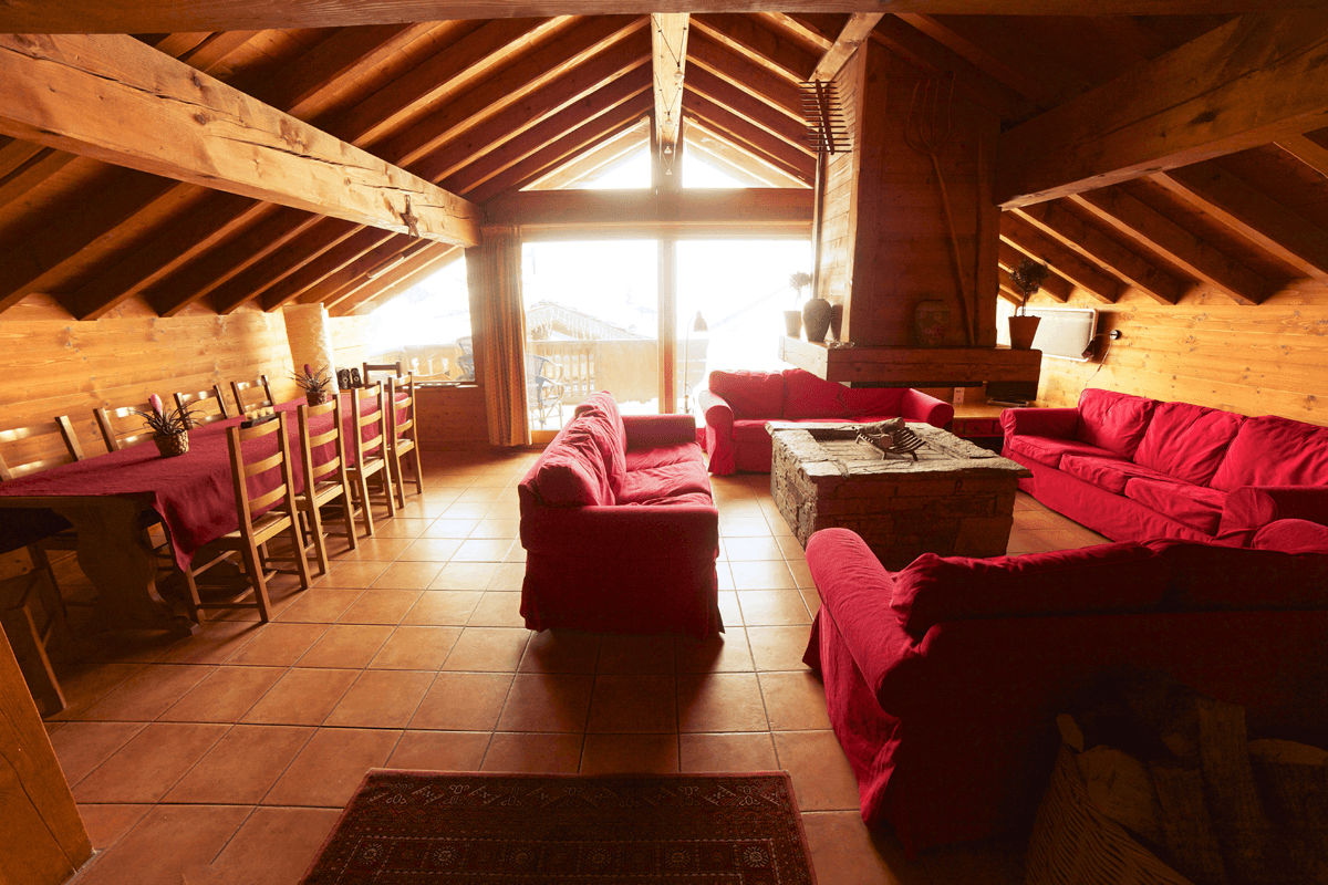 Chalet clouds living:dining