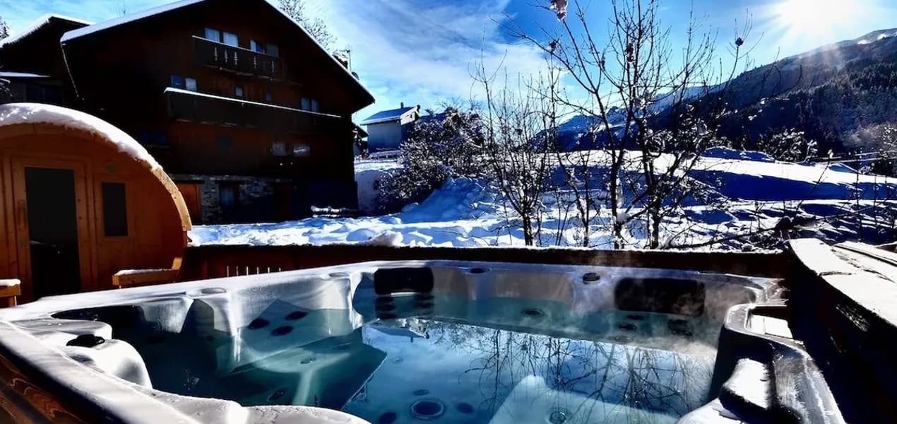 blanchot-hot-tub-10 (1)