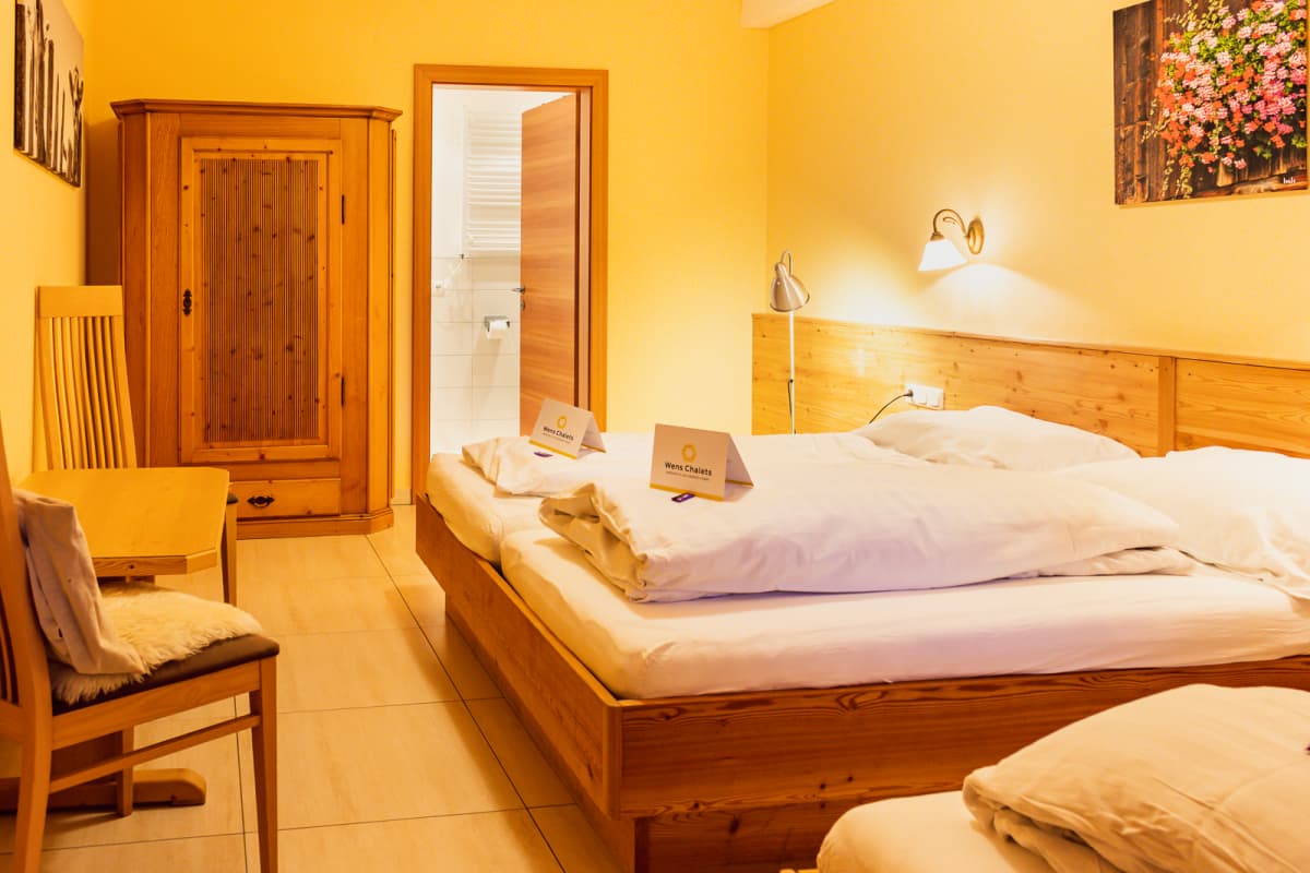 4-slaapkamer-6__ScaleWidthWzEyMDBd