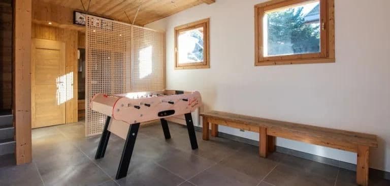 Chalet L'Ancolie table tennis