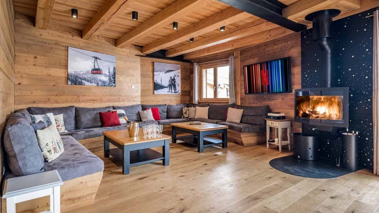 luxury-ski-chalet-woodpecker-lounge