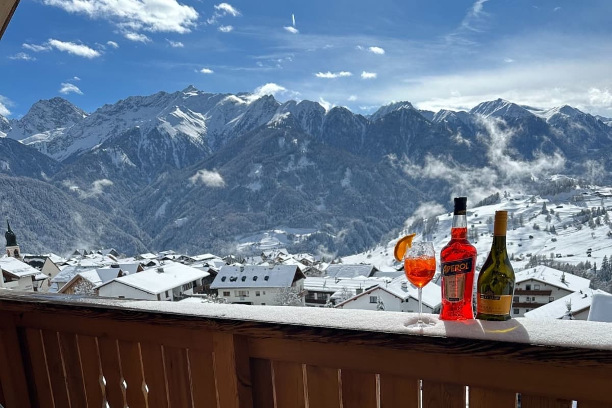 Balkon-Kelle__ScaleWidthWzEyMDBd