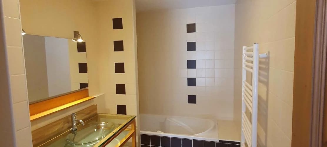 8b036e31bc835787f2aac07da904c840