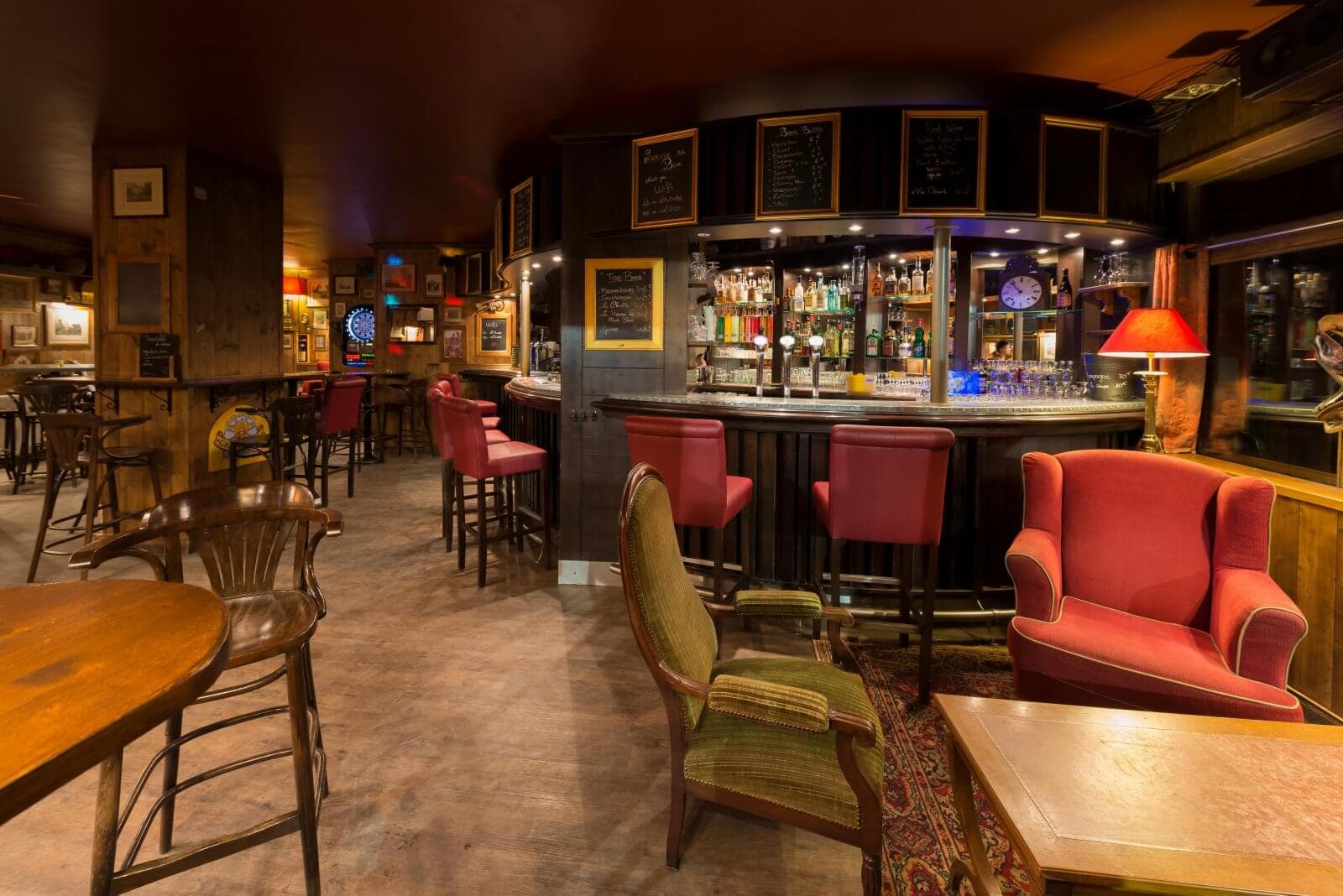 Pub-Red-Fox-VT-1600x1068