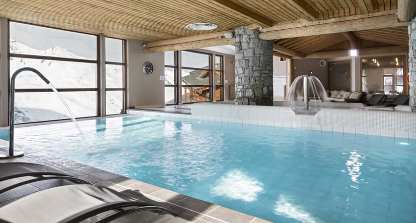 balcons-de-val-thorens-spa-area