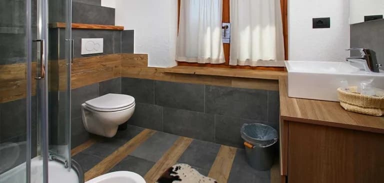 hotel-assietta-sauze-doulx-9-bathroom