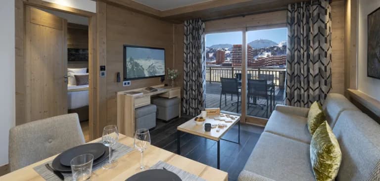 one_bedroom_prestige_apartment_2-1