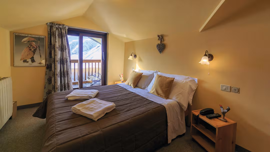 ITA_CER_009_25WebOriginalCompressed