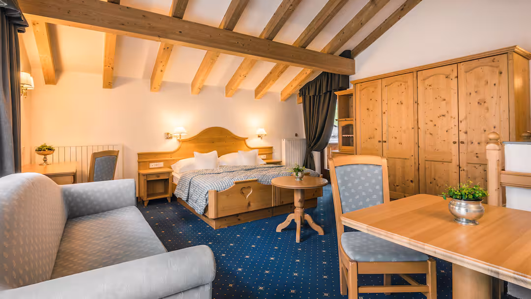 ITA_COV_005_91WebOriginalCompressed