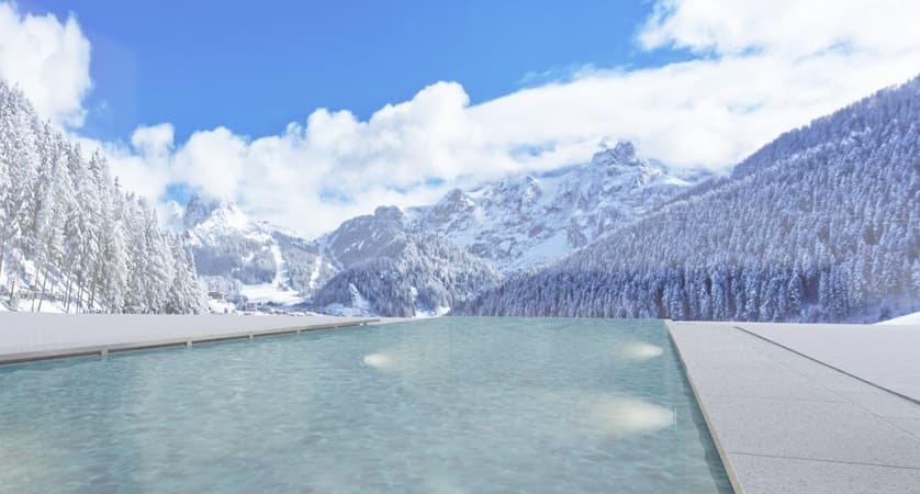 hotel-rodella-spa-outdoor-pool