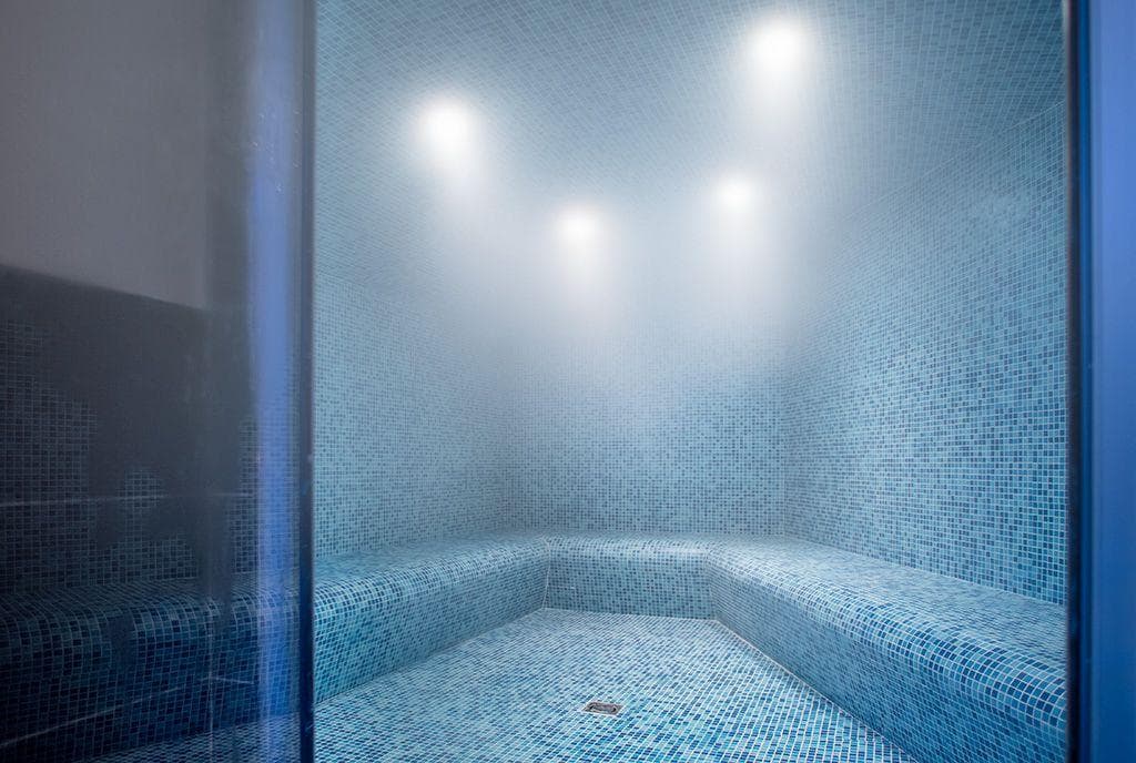 659d654b-39e8-42f9-9317-49f90a000004