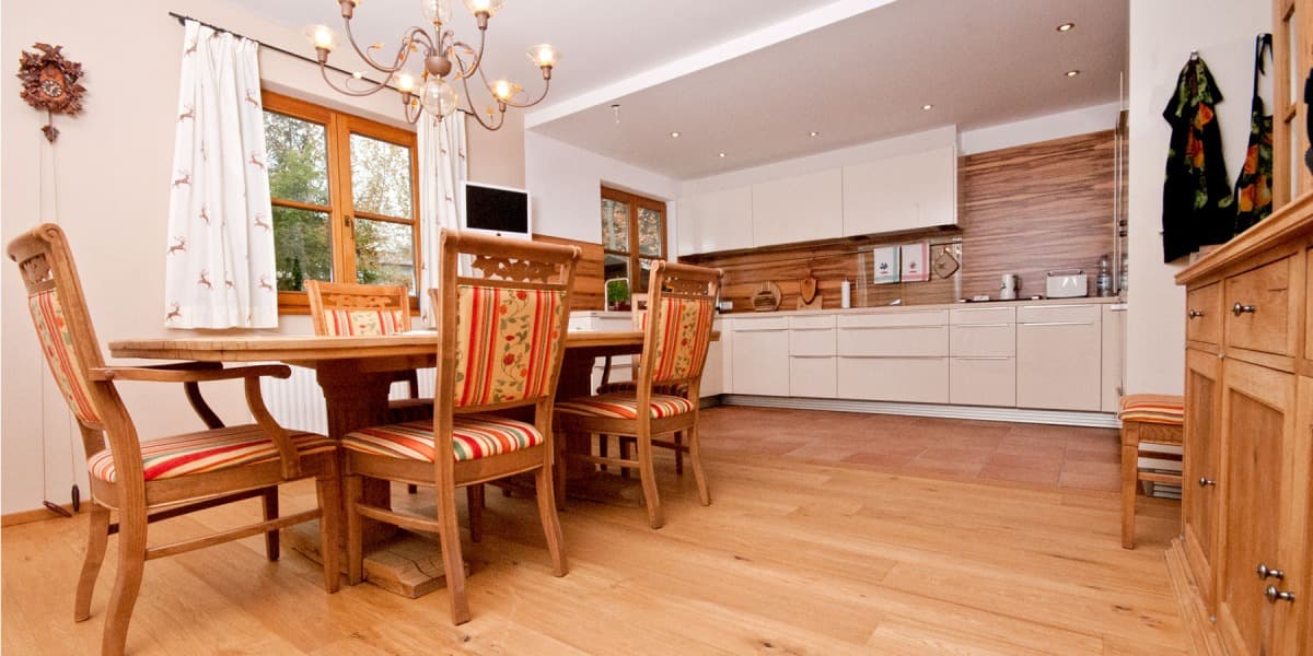 27__ScaleWidthWzEyMDBd