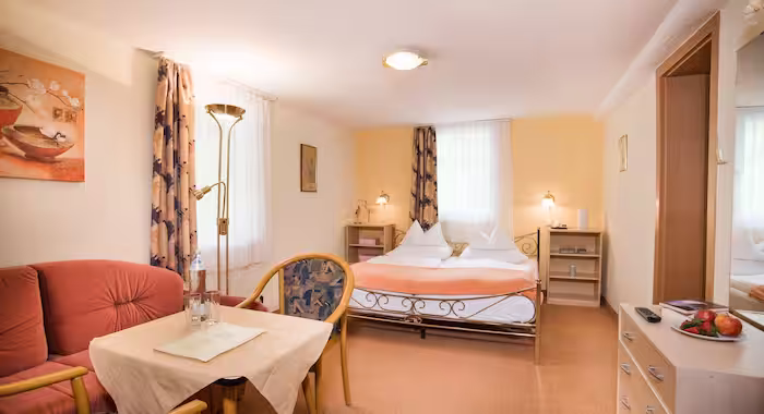 AUS_GAS_005_28WebOriginalCompressed