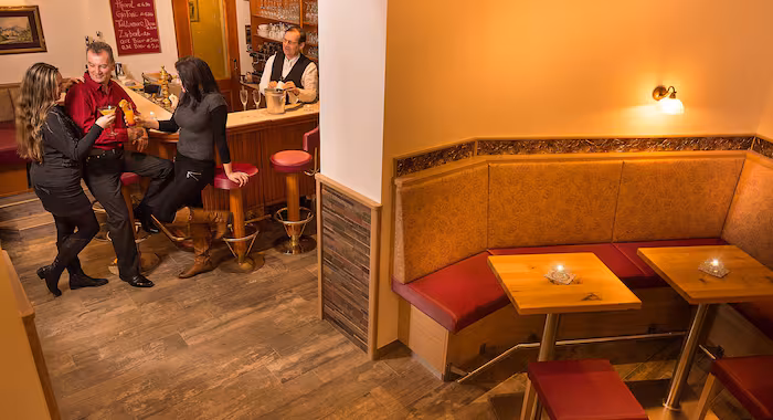 AUS_GAS_005_38WebOriginalCompressed