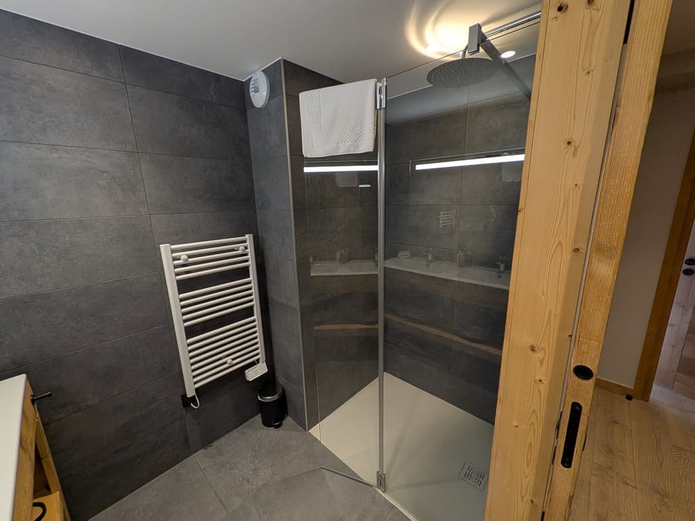 content_PXL_20240929_085743081